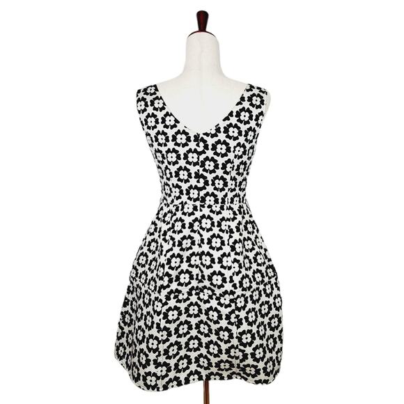Quan Collection by Anna Quan Silk Wool Daisies Sleeveless Sundress Dress Size M - Picture 4 of 8